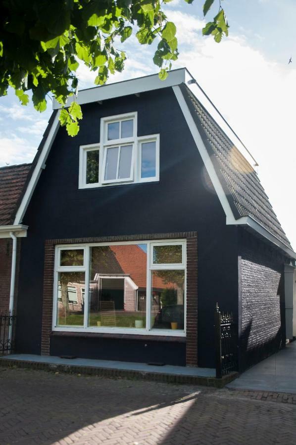 Heerlijk Huis aan het IJsselmeer Stavoren Buitenkant foto